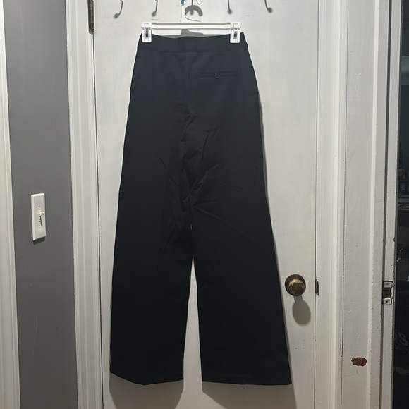 New SPANX perf pants - Picture 5 of 6